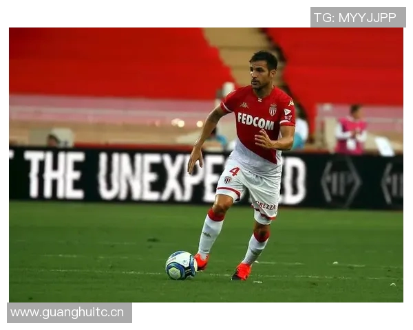 曼奇尼回应法布雷加斯批评称他当年踢球也爱说话