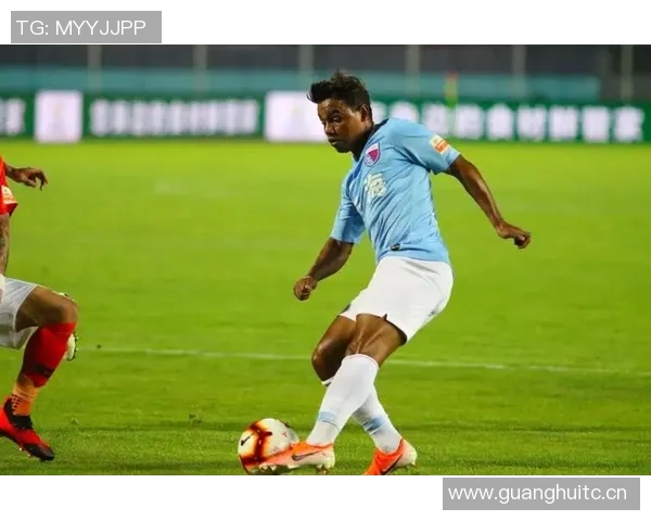 海兰德力挺卢教练称其幽默风趣是好人好教练