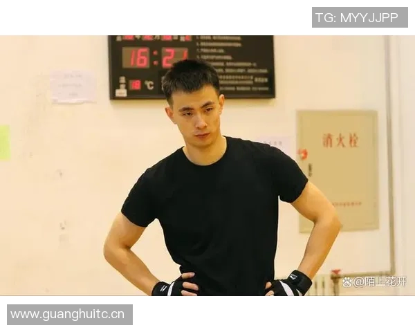 赵继伟期待哈利伯顿在比赛中传授经验给杨瀚森哈利表示会积极支持